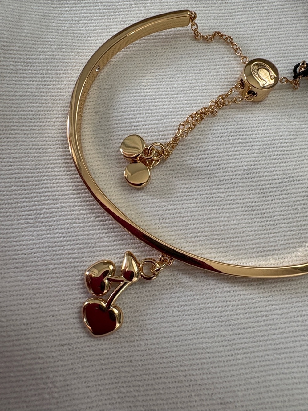 Coach Cherry Bracelet - Picture 12 of 12